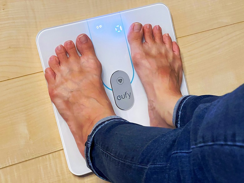 プレゼントに贈りたいガジェット Eufy Smart Scale P2 Pro