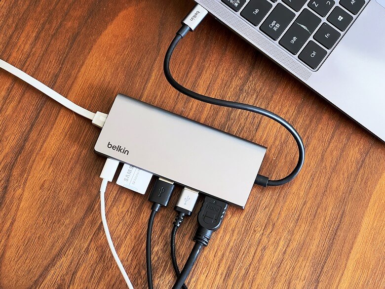 プレゼントに贈りたいガジェット Belkin Connect USB-C マルチメディアハブ