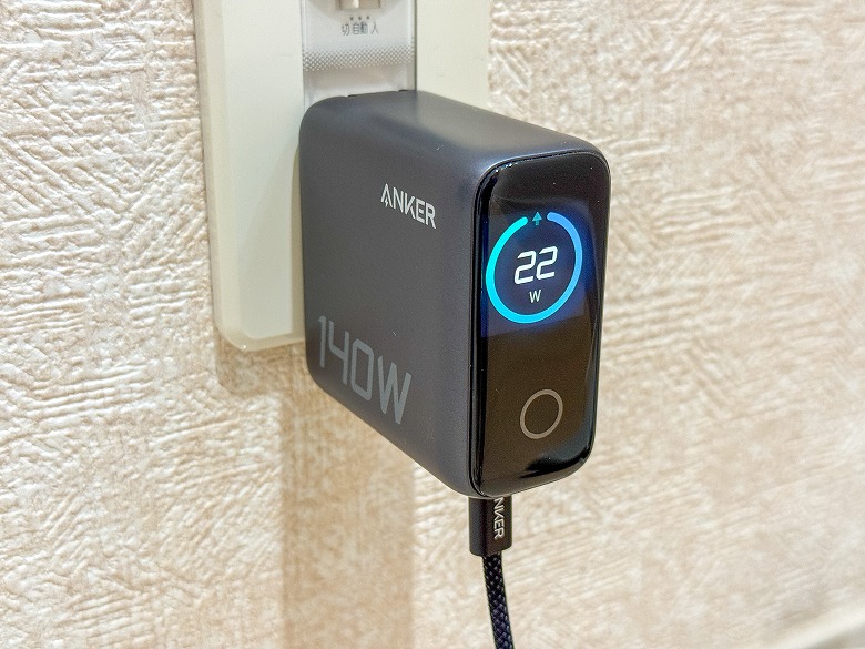 【Anker Charger(140W, 4 Ports)with USB-C & USB-C ケーブル レビュー】高出力×多ポートで旅行・仕事もこれ1台!